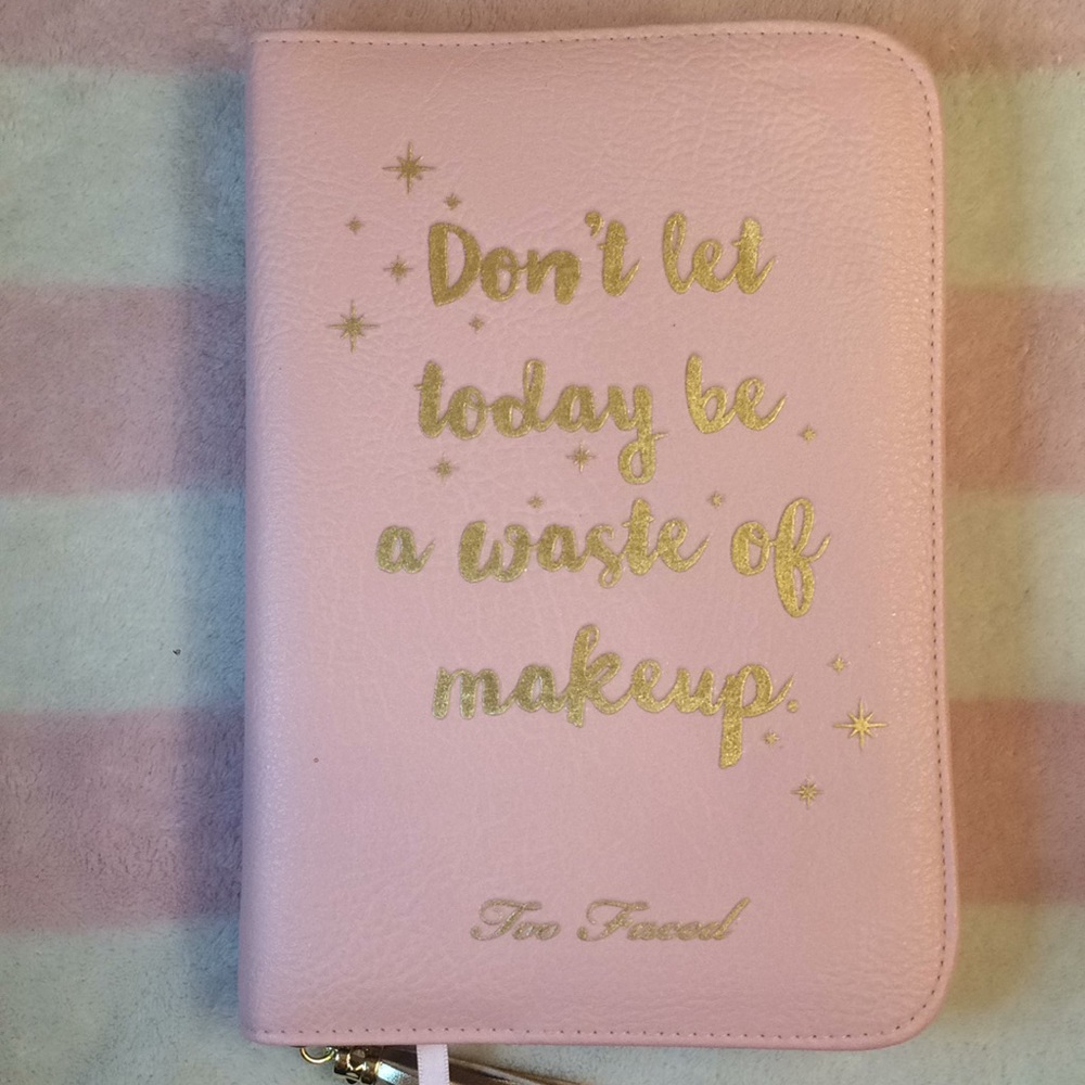 Too Faced Boss Lady Planner 2018
